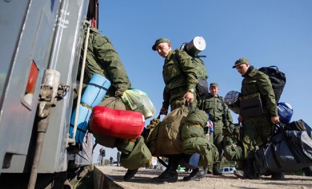 Розвідка: Росія незаконно мобілізувала майже 60 тисяч осіб на окупованих територіях