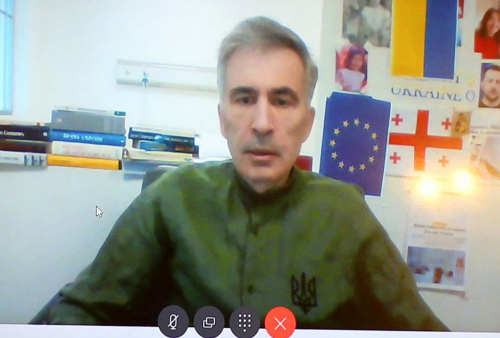 Саакашвили просит Зеленского включить его в список пленных