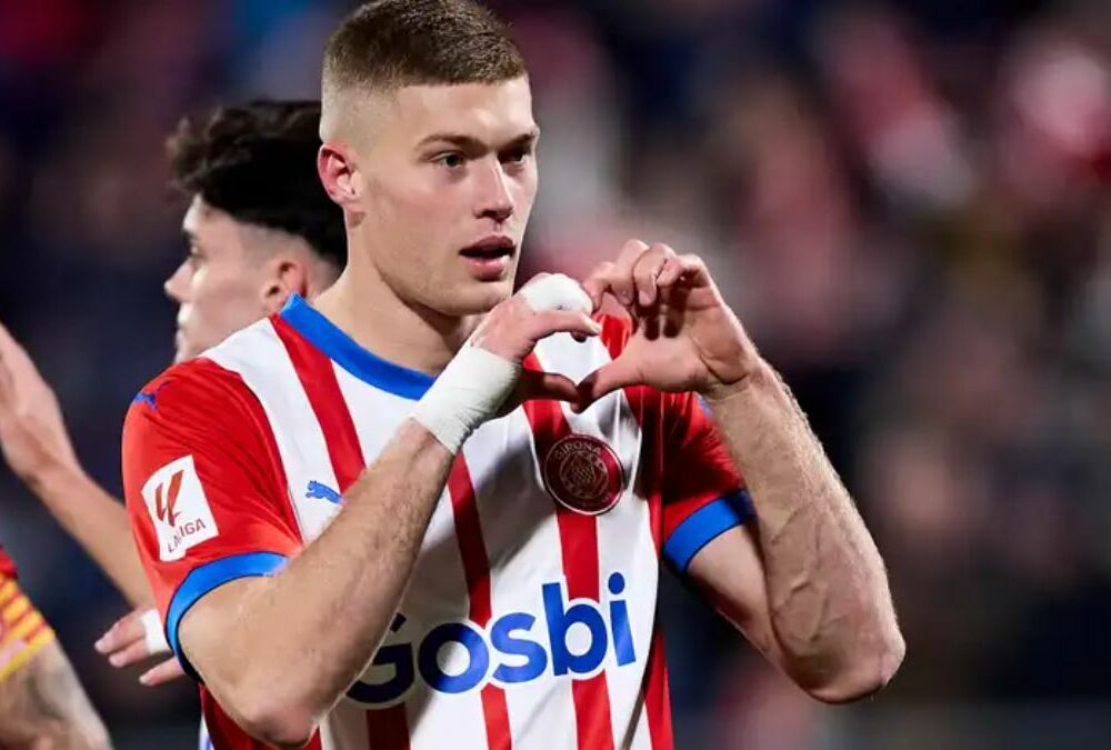 Довбик може перейти до Челсі