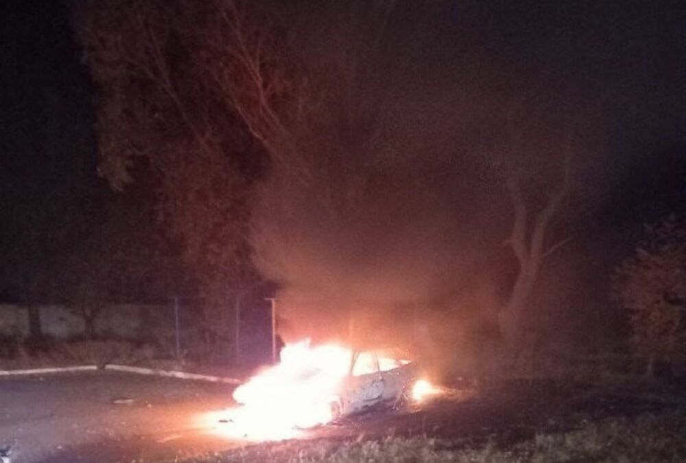 У Мелітополі підірвали автомобіль з окупантами