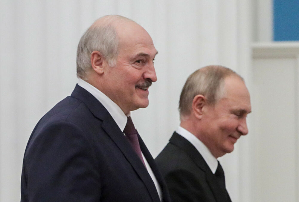 Лукашенко побачив ознаки підготовки ”нападу” Заходу на Росію