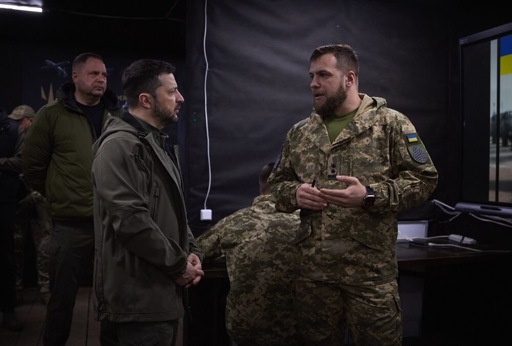 Зеленський відвідав командний пункт у Донецькій області та бригаду безпілотних систем