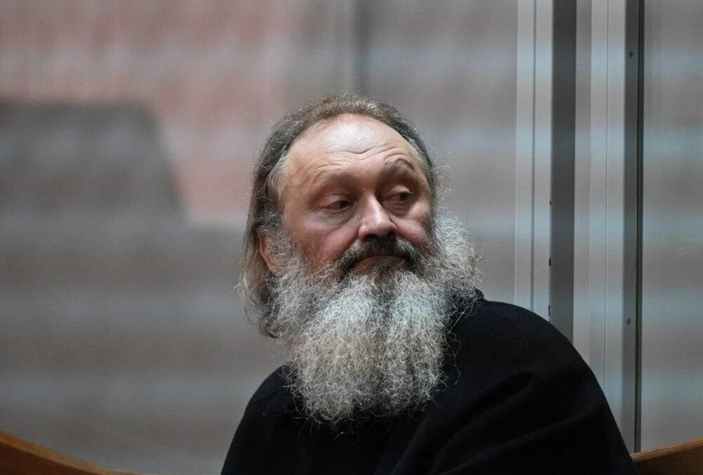 Допомогли парафіяни: одіозного Пашу-Мерседеса випустили на волю під заставу