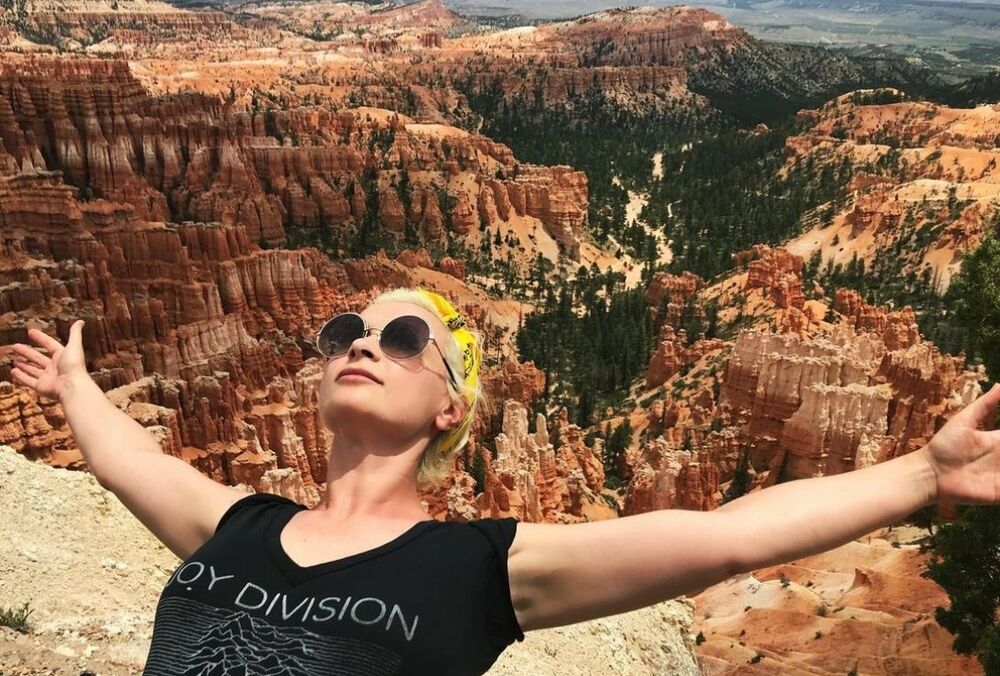 В МИД прокомментировали смерть украинки на сьемках фильма в США В МИД прокомментировали смерть украинки на сьемках фильма в США