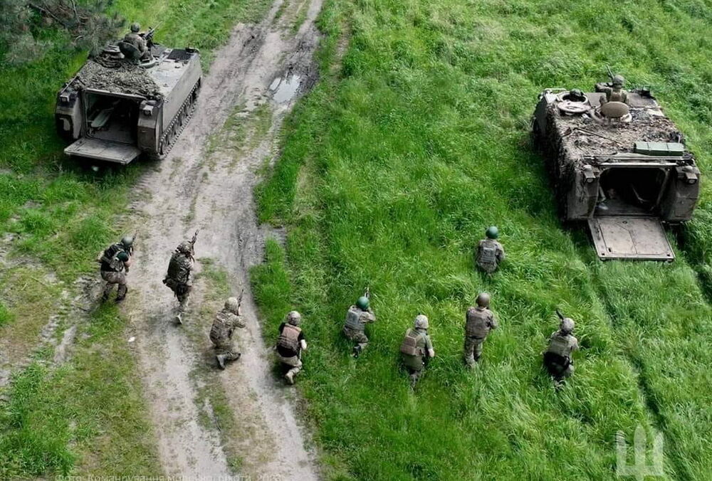 Захисники повідомляють про прорив російських позицій на західних околицях Бахмута