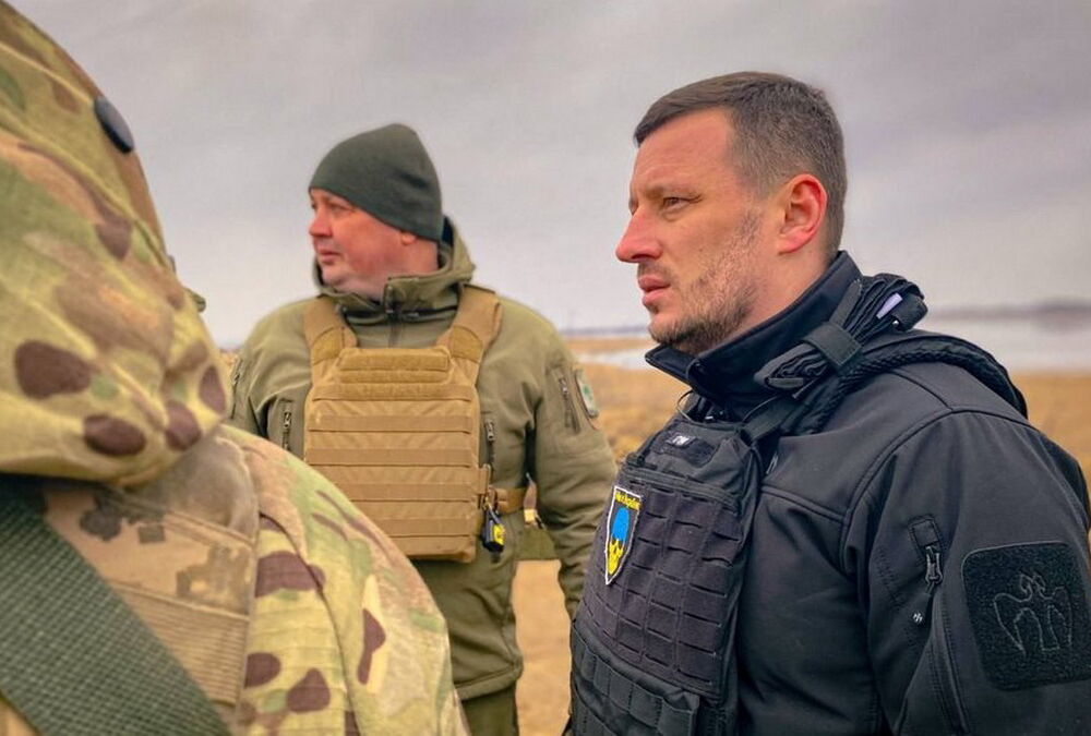 У Херсоні під обстріл потрапила лікарня, є поранені У Херсоні під обстріл потрапила лікарня, є поранені