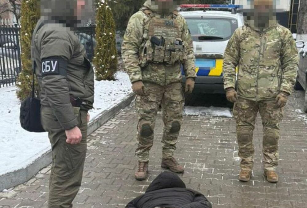 У Рівному затримали російських агентів, які готували вибух біля управління поліції