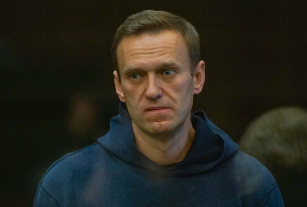 Навальному в колонии угрожают принудительным кормлением