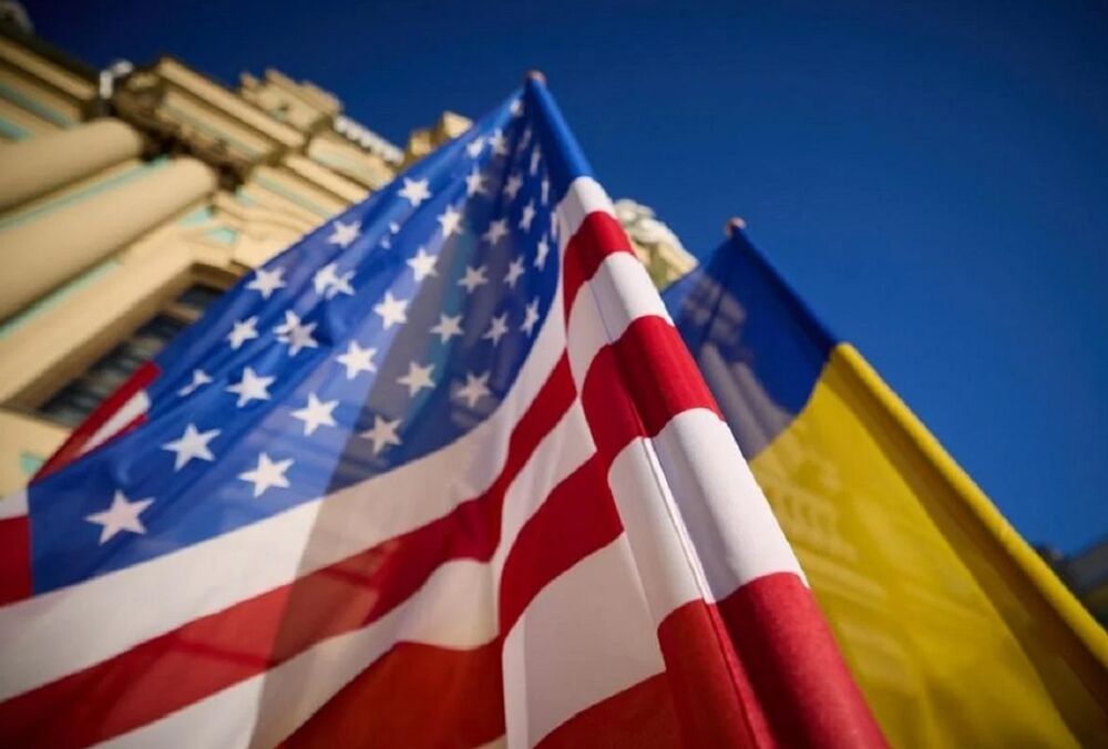 СМИ: США поставят в Украину еще больше кассетных боеприпасов 