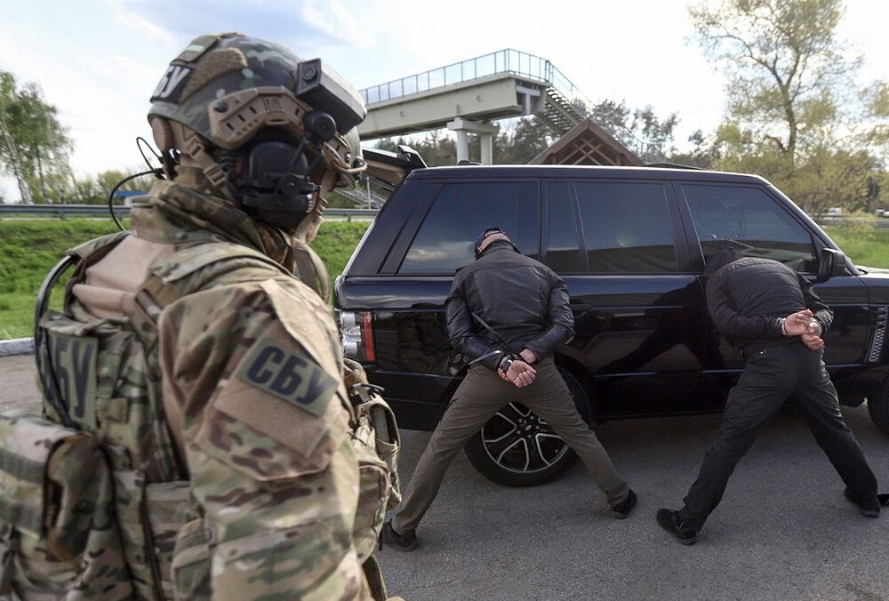 Объекты критической инфраструктуры в Украине проверят на наличие коллаборантов   Объекты критической инфраструктуры в Украине проверят на наличие коллаборантов