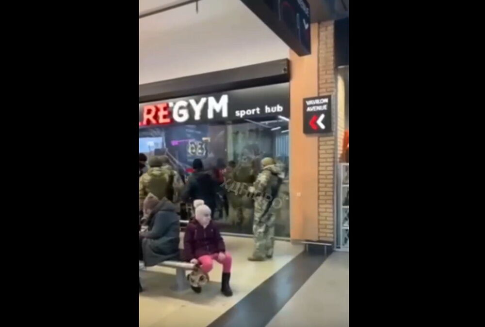 Вслед за Закарпатьем представители ТЦК пришли в тренажерные залы Днепра: видео