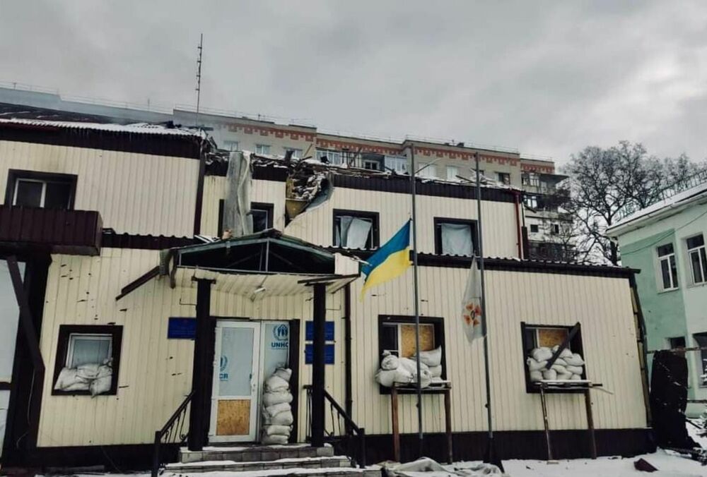 Російські військові обстріляли пожежну частину в Бахмуті