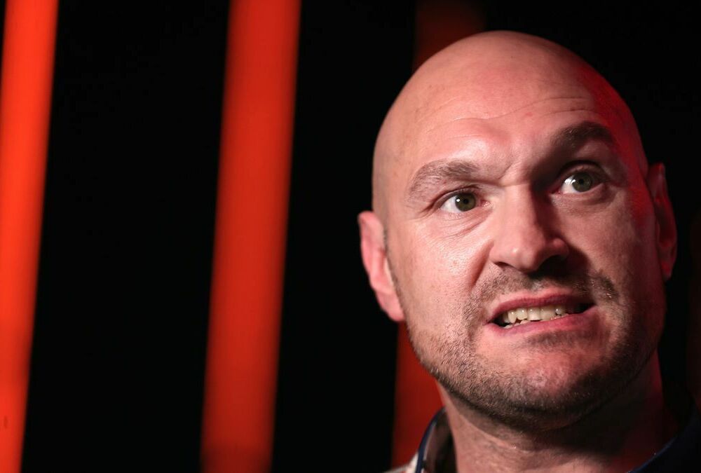 Ф'юрі оцінив свою форму перед боєм з Усиком