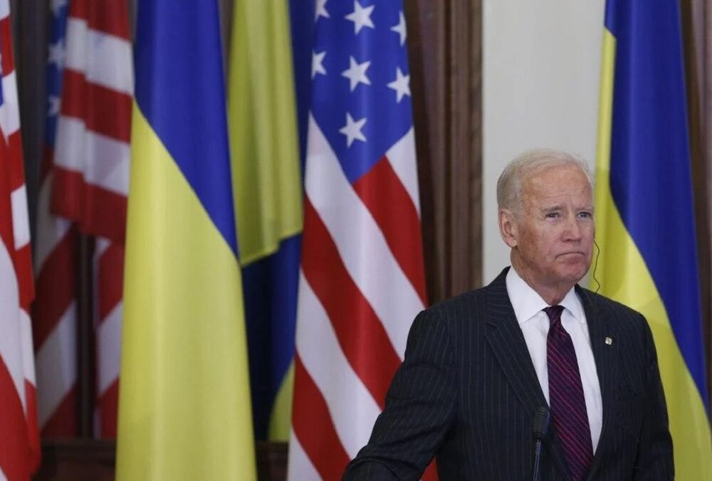 ЗМІ: Байден схвалив постачання касетних боєприпасів в Україну