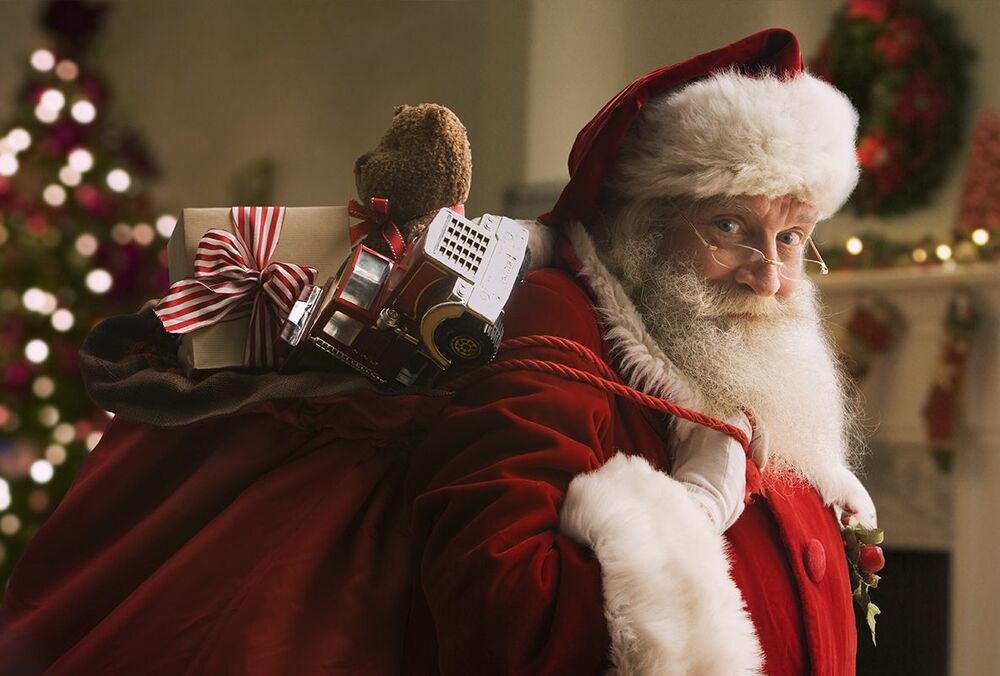 В Італії єпископа, який відкинув існування Санта-Клауса, звинуватили у порушенні традицій