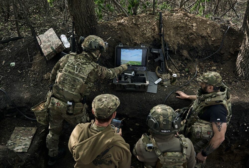 ВСУ взяли под боевой контроль территории у границы в Харьковской области, куда зашли россияне, - Зеленский ВСУ взяли под боевой контроль территории у границы в Харьковской области, куда зашли россияне, - Зеленский