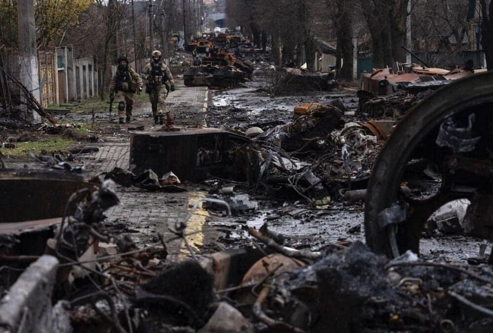 Зеленський: російські окупанти вбили понад 1400 мирних мешканців Бучі Зеленський: російські окупанти вбили понад 1400 мирних мешканців Бучі