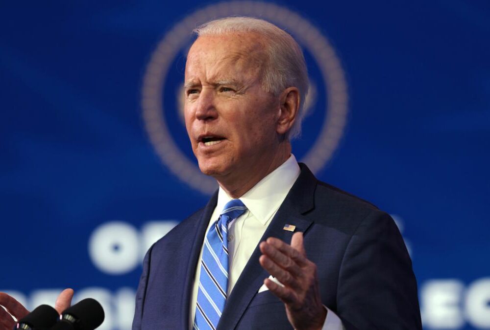 Байден ожидает, что основной вопрос для помощи Украине удастся решить на следующей неделе