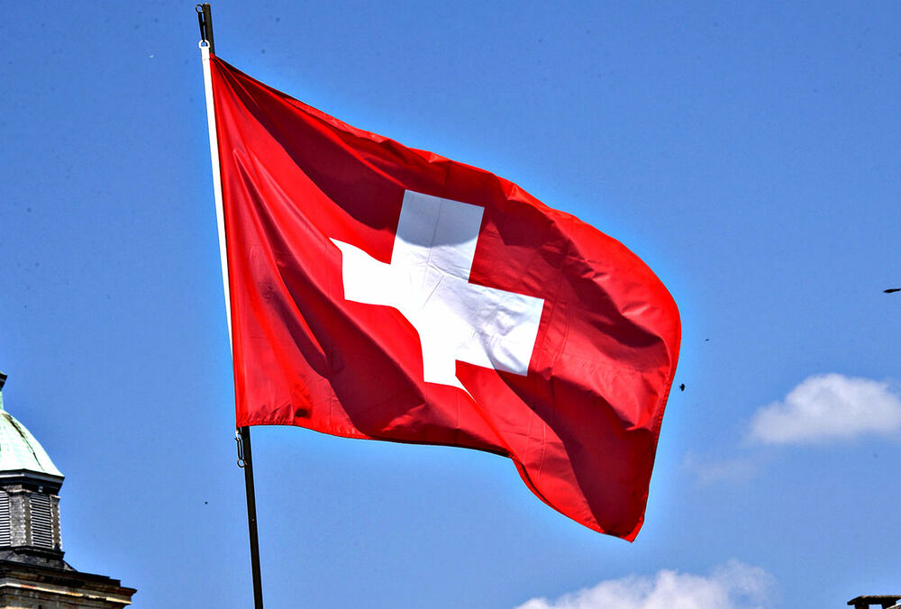 В Швейцарии не разрешили реэкспорт оружия в Украину 