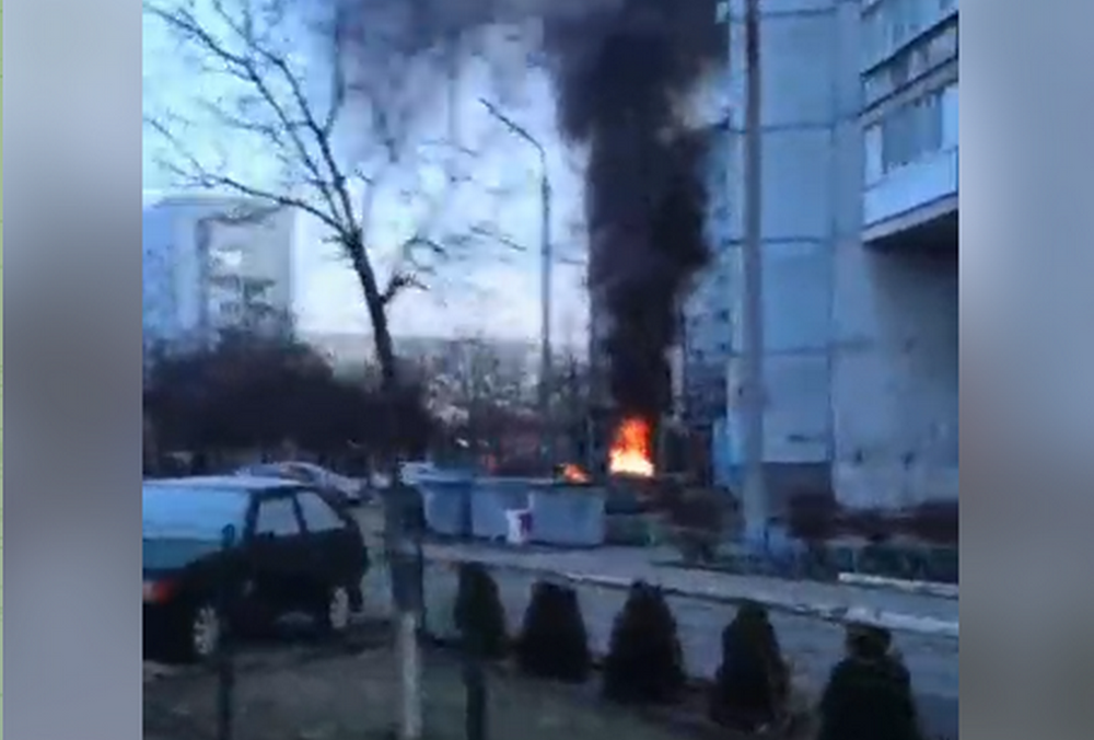 В оккупированном Энергодаре взорвалась машина местного коллаборанта из полиции