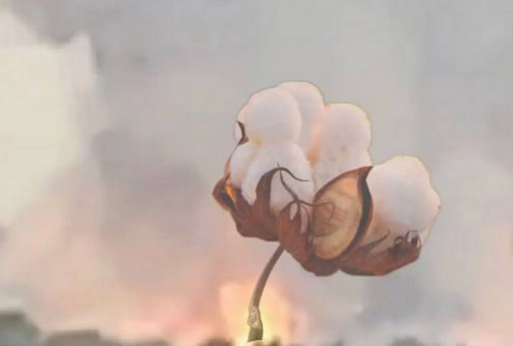 Новые взрывы в Мариуполе: прилеты по базам оккупантов на заводе Ильича и в районе аэропорта