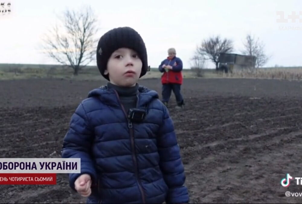 ”Заказуйте м'яска, сардельки та ковбаска”: 5-летний украинец стал звездой TikTok ”Заказуйте м'яска, сардельки та ковбаска”: 5-летний украинец стал звездой TikTok