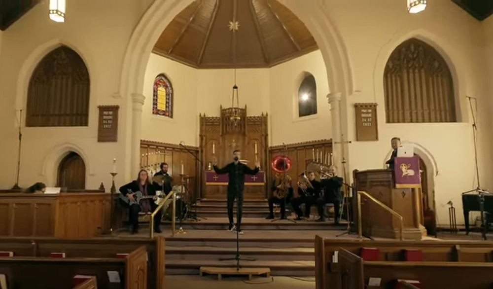 ”Ногу свело” заспівали українською: відео