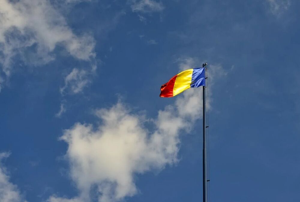 ”Прячьтесь в подвалы”: в Румынии этой ночью впервые была объявлена воздушная тревога  ”Прячьтесь в подвалы”: в Румынии этой ночью впервые была объявлена воздушная тревога