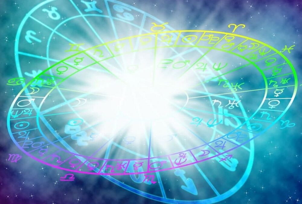 Гороскоп на 3 февраля: кому нужно посвятить время самообразованию