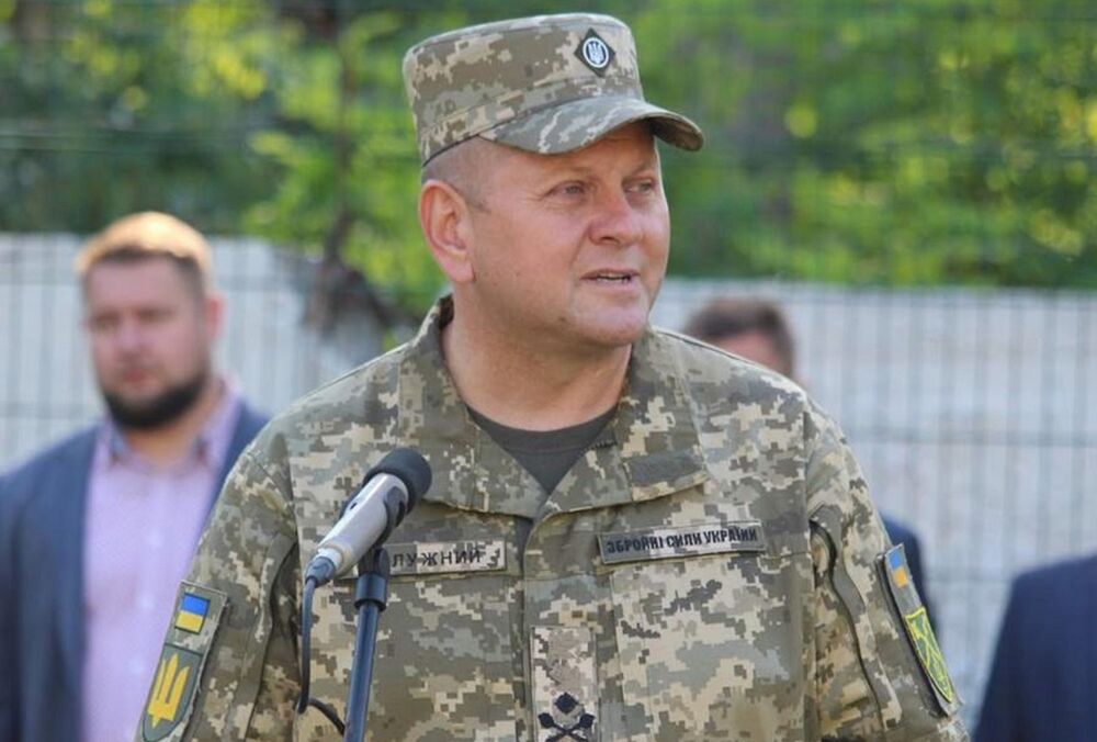 Залужный: Украине сейчас нужно оружие дальнего действия