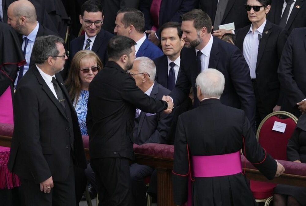 Зеленский отправил Трампу письмо