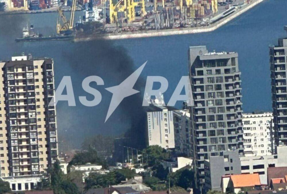 В Новороссийске в ходе атаки БПЛА поврежден офис Каспийского трубопроводного консорциума