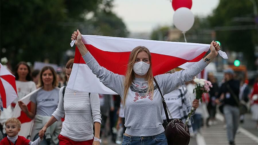 Марш свободных белорусов: в Минске требовали освободить политических заключенных Марш свободных белорусов: в Минске требовали освободить политических заключенных