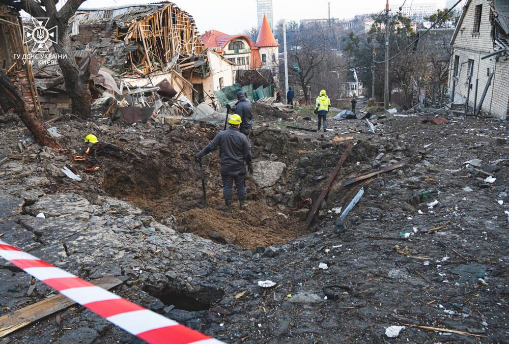 Стало відомо, скільки ракет Росія випустила по Україні під час масованого удару Стало відомо, скільки ракет Росія випустила по Україні під час масованого удару