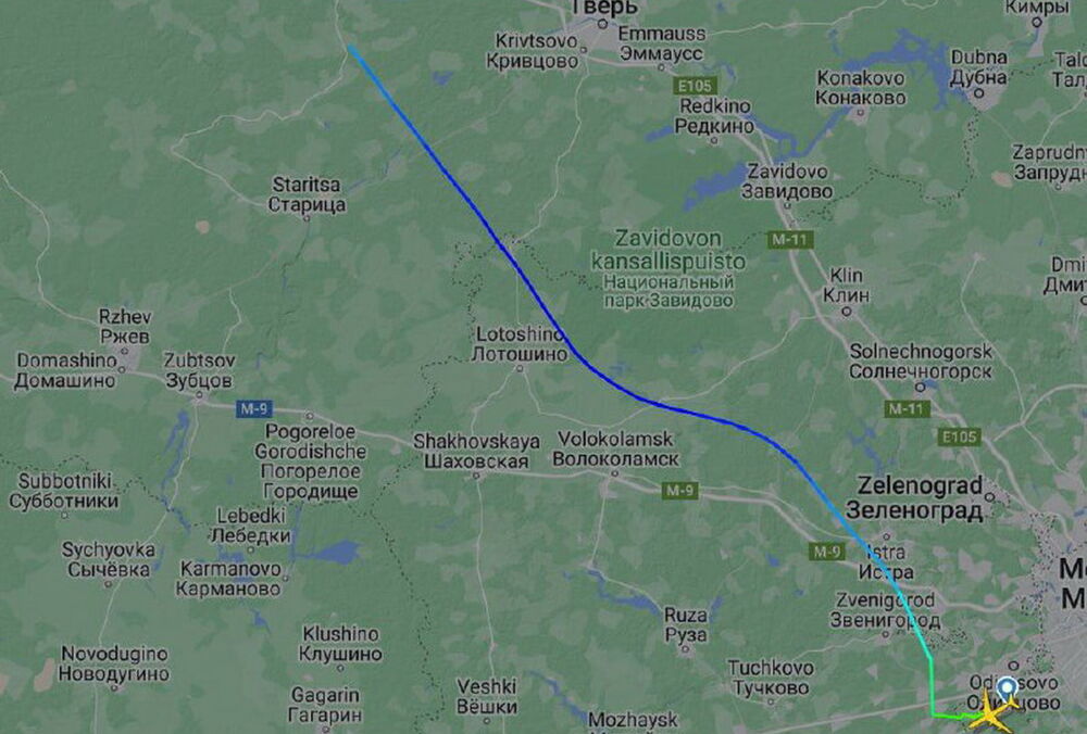 Літак Путіна вилетів із Москви, а потім зник з радарів