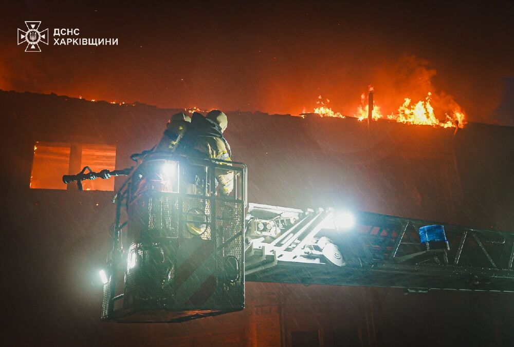Ворог масовано вдарив безпілотниками по Харкову