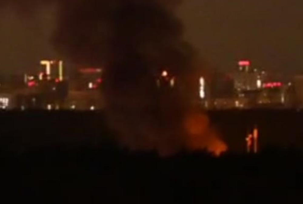 В Москве загорелось военное училище, - соцсети