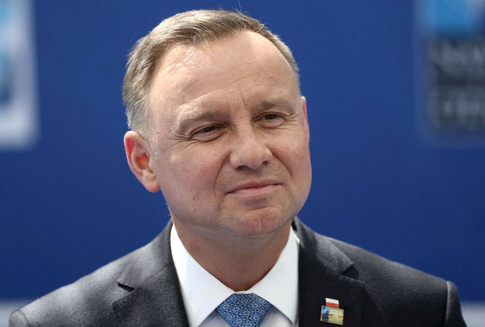 Дуда заявил об отсутствии доказательств российской принадлежности запущенной по Польше ракеты Дуда заявил об отсутствии доказательств российской принадлежности запущенной по Польше ракеты