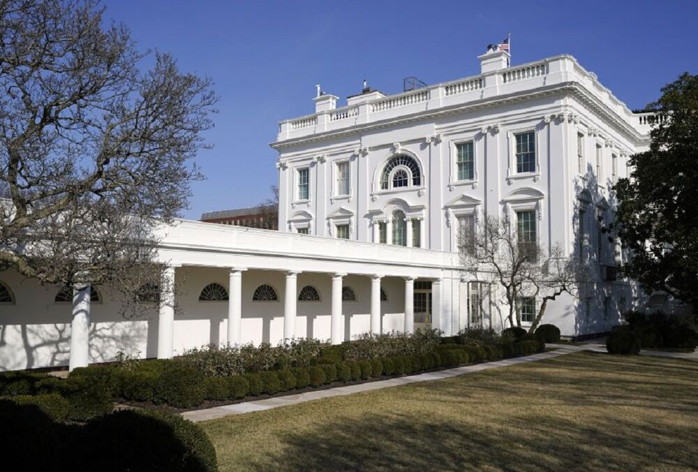 ЗМІ: у Байдена незабаром можуть схвалити передачу Україні касетних боєприпасів