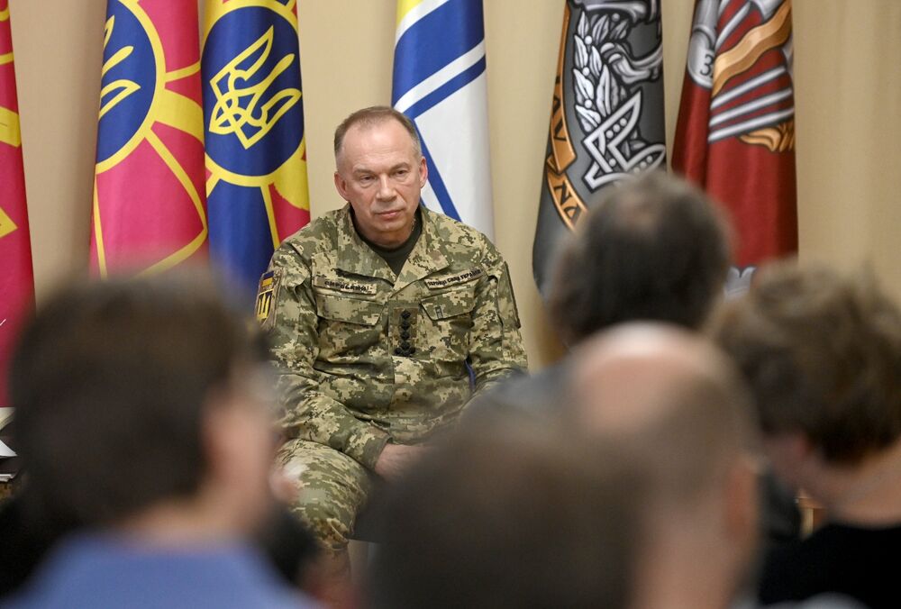 Сирський не виключає нового наступу Росії з території Білорусі