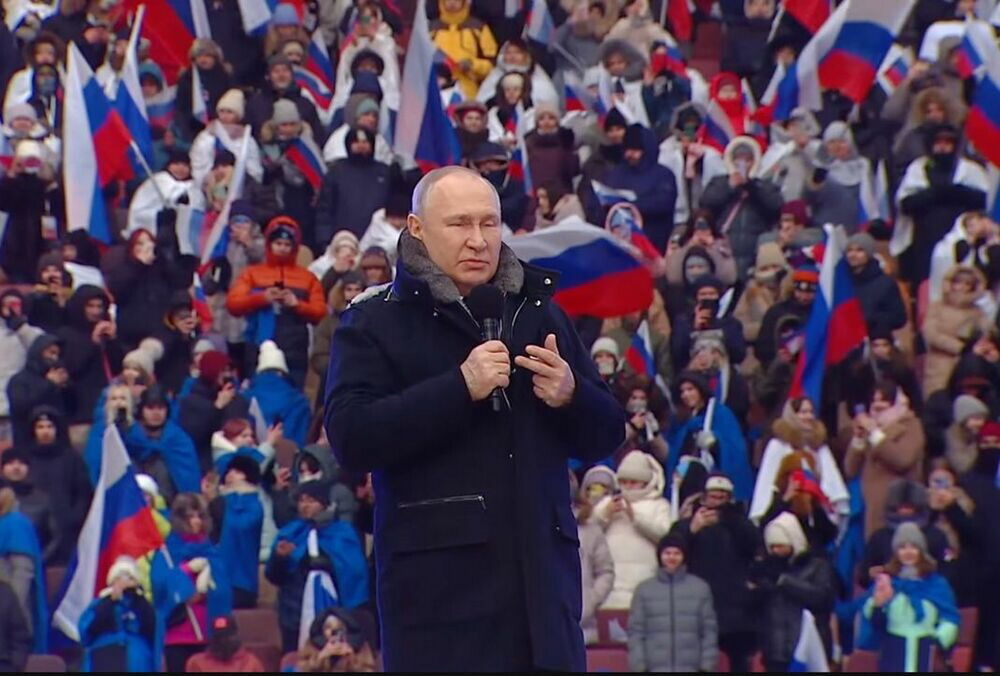 Путін заявив, що сам насилу б вислухав власну промову до Федеральних зборів