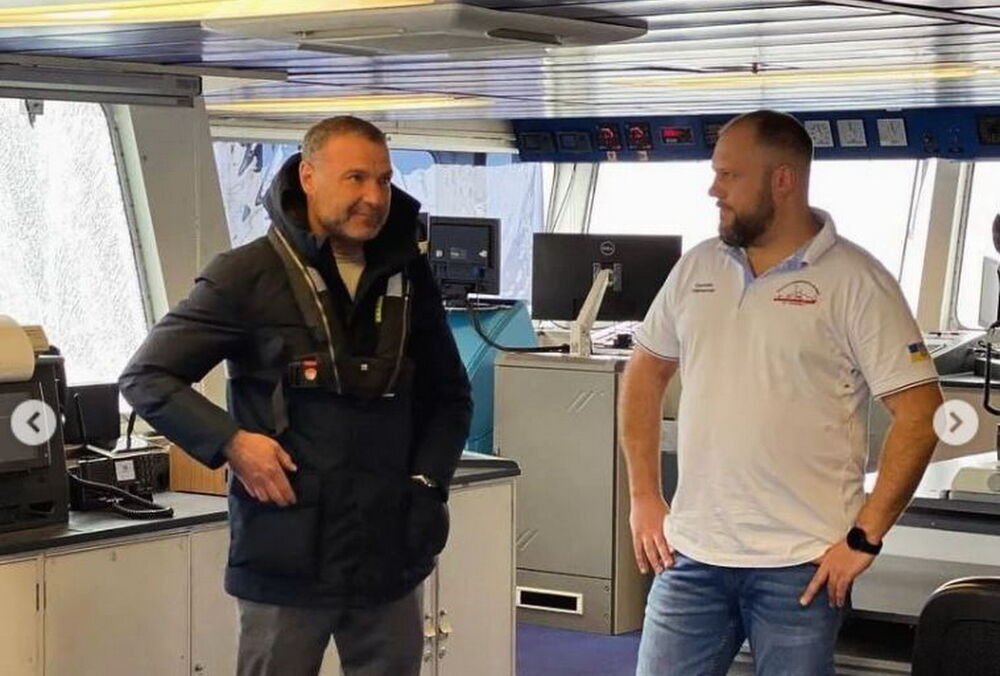 Известный американский актер Лиев Шрайбер посетил украинский ледокол ”Ноосфера”: фото