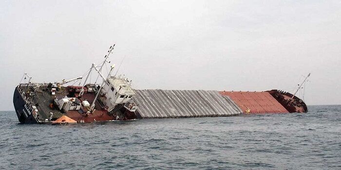  Вблизи Румынии затонул сухогруз с украинским на борту, есть погибшие