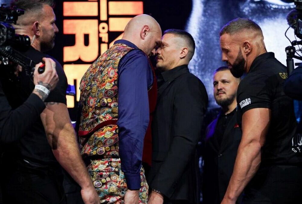 ”Він копіює все, що я роблю”: Ф'юрі несподівано заявив, що боїться Усика