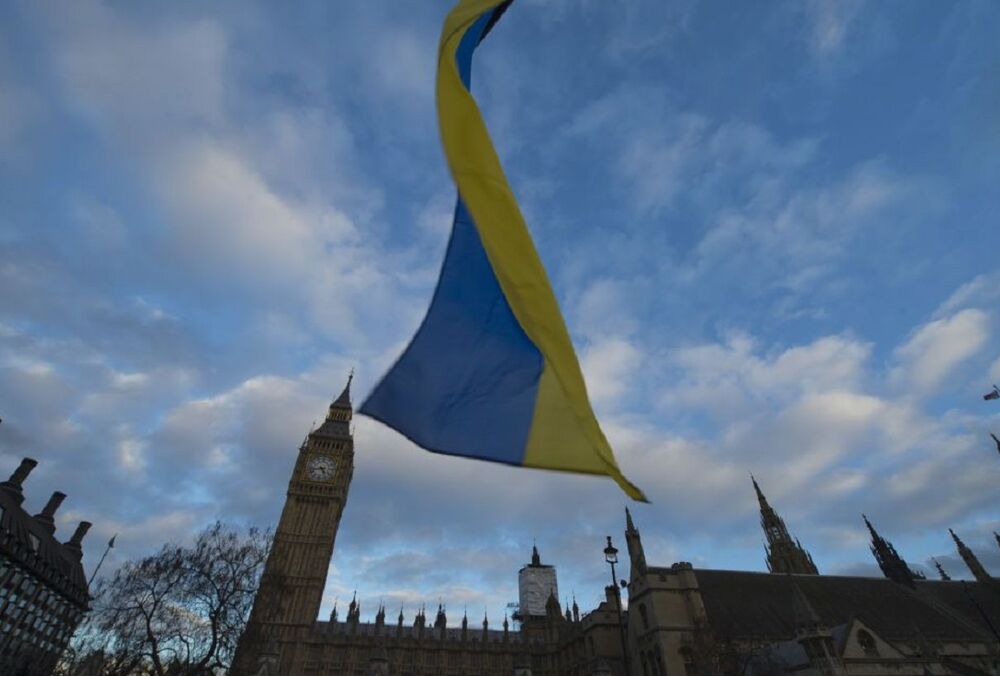 Великобритания еще на 18 месяцев продлила срок действия виз для украинских беженцев  Великобритания еще на 18 месяцев продлила срок действия виз для украинских беженцев