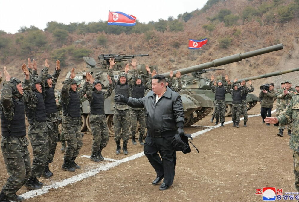 В Сеуле заявили о гибели около 600 северокорейских солдат в Курской области В Сеуле заявили о гибели около 600 северокорейских солдат в Курской области