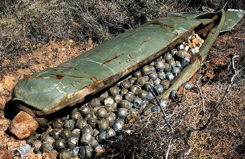 Росіяни атакували Сумську область касетними авіабомбами, замінувавши два села