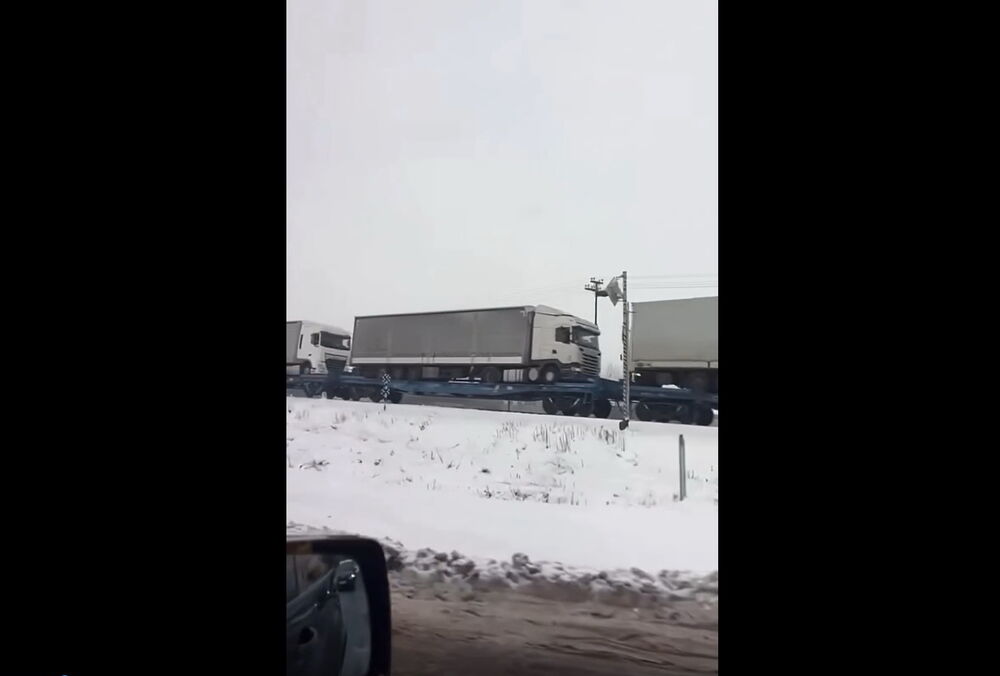 Украина готовится массово переправлять фуры через украинско-польскую границу на поездах