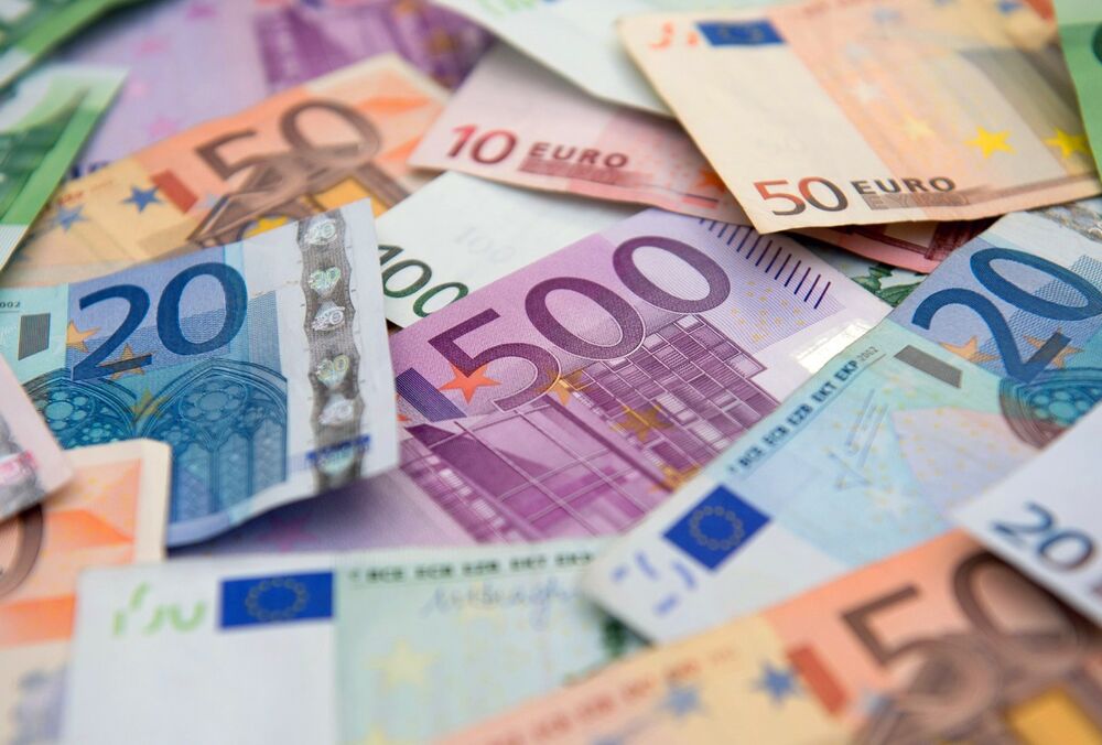 Лидеры Евросоюза согласовали выделение Украине 18 млрд евро, несмотря на блокаду Польши