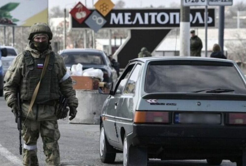 Росія звозить до Мелітополя вчителів з Дагестану